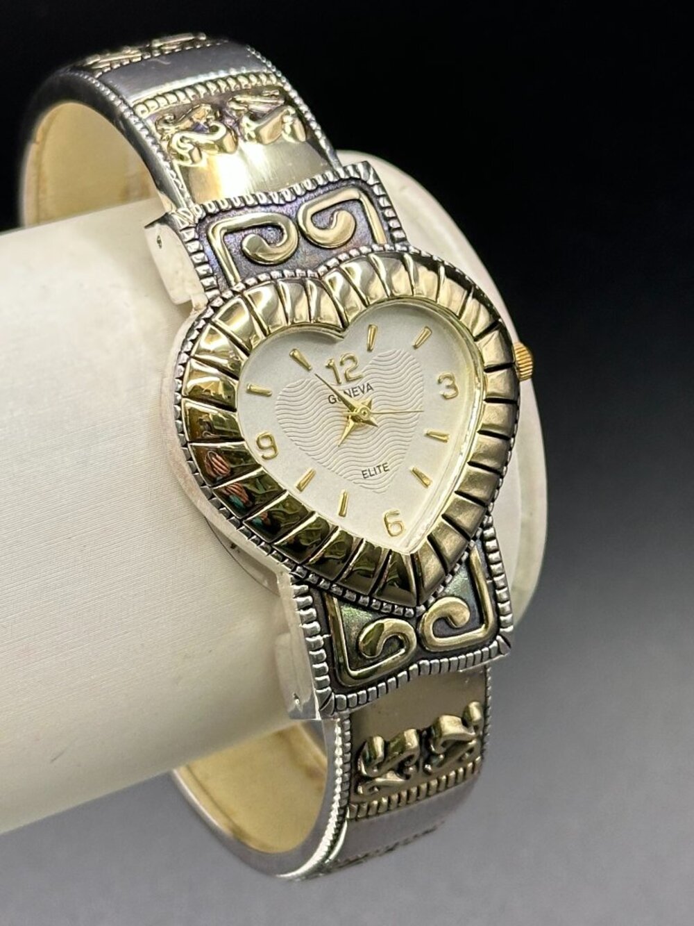 Geneva Elite Hinged Quartz Watch.  New Battery